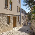 Pula Residence Rooms And Apartments Old City Center