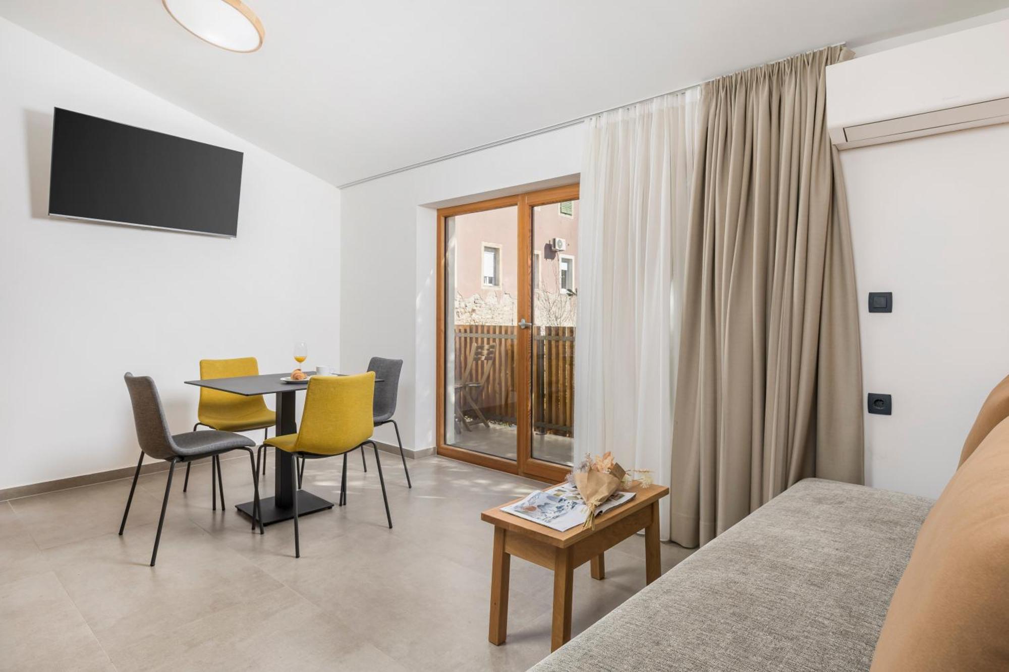 And Old Center Appartement Pula